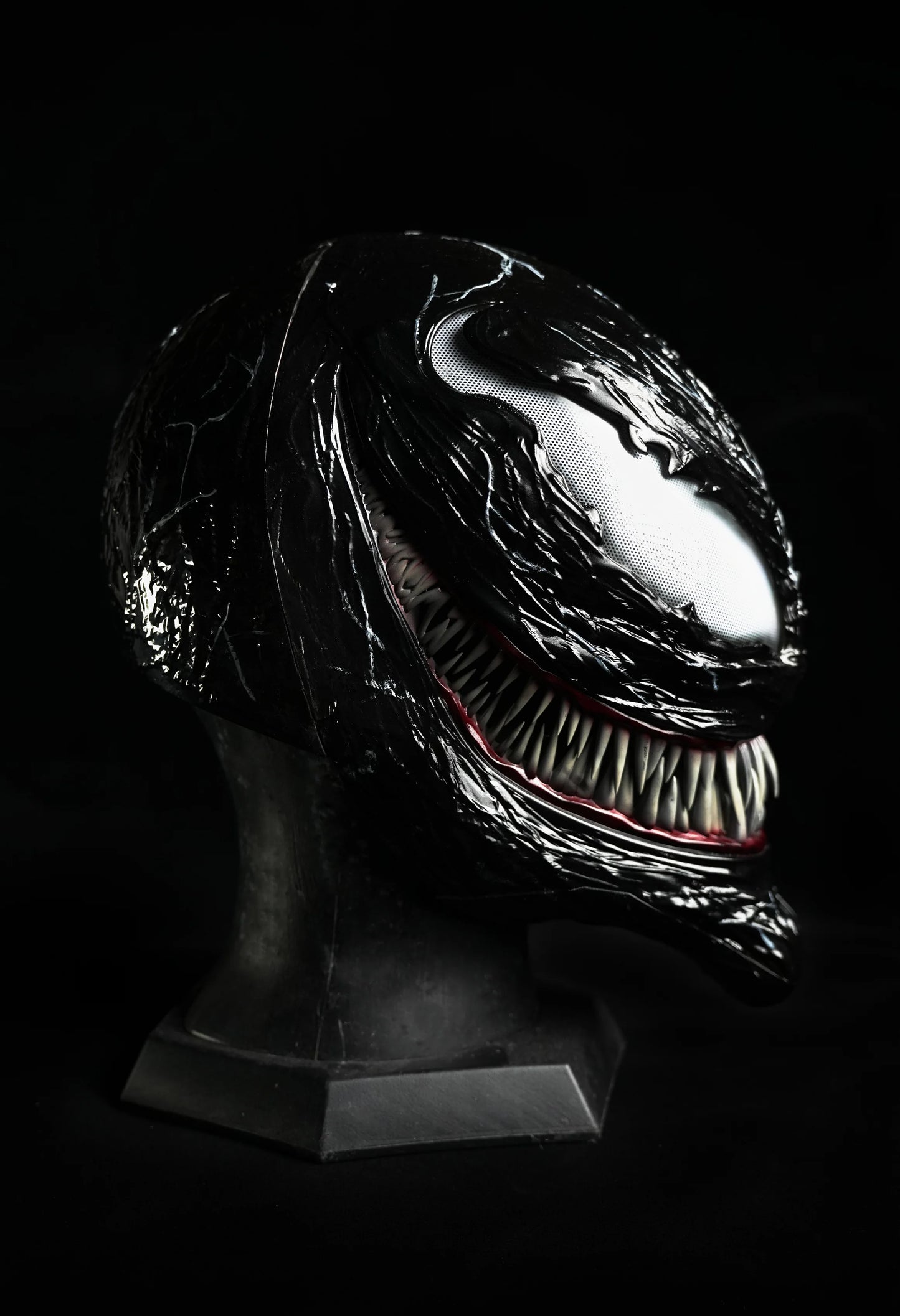 Venom Mask